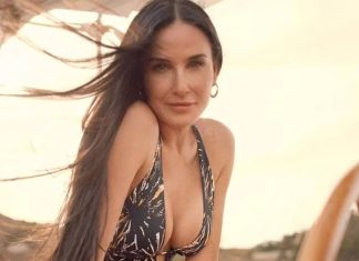 «Se ve increíble»: Demi Moore causa furor en redes sociales al lucir un bikini a sus 61 años