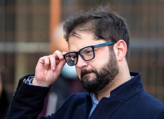 Cadem: Boric cierra octubre con 33% de aprobación y Carney y Bukele lideran ranking de líderes internacionales