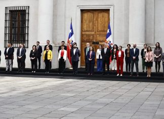 Sergio Muñoz Riveros: El gobierno de los que iban a refundar Chile