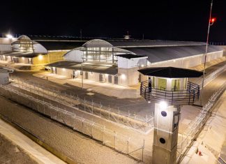 UDI propone a Boric negociar con Bukele para trasladar a presos extranjeros a cárceles de El Salvador