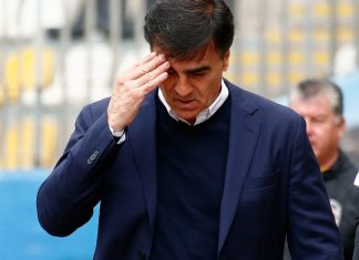 Gustavo Quinteros: «Se que Felipe Loyola puede partir, pero yo le recomendaría que se quede en Independiente»