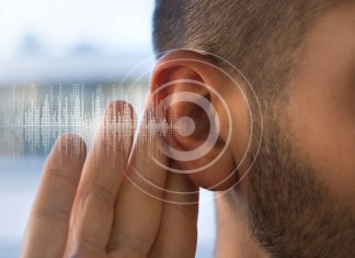 No solo la edad: los malos hábitos que aceleran la llegada de la sordera