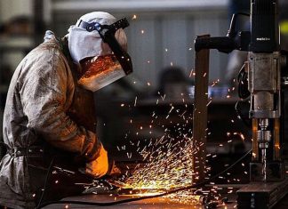 Alerta empresarial: 24 nuevas iniciativas legislativas podrían encarecer el empleo