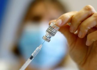 Estudio afirma que la vacuna del Covid previno 75.968 muertes en Chile