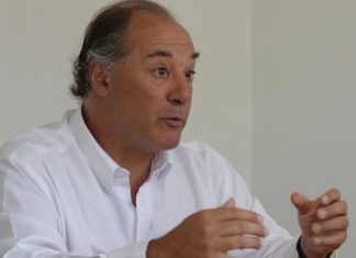 Juan Sutil arremete contra Monsalve: «Llegaba trasnochado y con evidencia de consumo de alcohol»