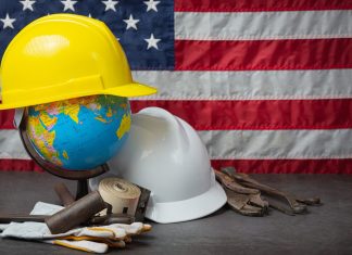 EE.UU. crea más empleos de lo previsto en junio y baja el desempleo, pese a incertidumbre por aranceles de Trump