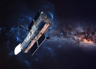 El telescopio Hubble capta tres galaxias en una «rara» fusión (FOTO)