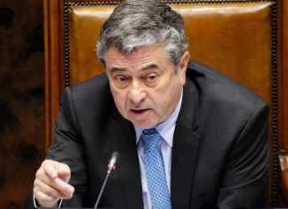 Comando de Matthei en alerta: Coloma se despliega para contener descuelgues en la UDI