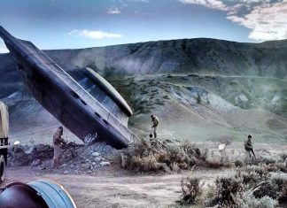 Exfuncionario del Pentágono asegura que EE.UU. posee una nave de origen no humano