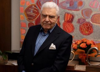 “Demonizamos el éxito”: la crítica de Mario Kreutzberger al modelo cultural chileno