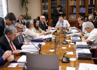 Patricio Navia: El camino apresurado de reformas mal diseñadas