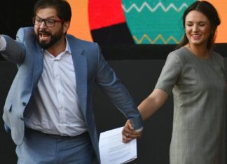 Empapelaron con memes a la ex primera dama, Irina Karamanos