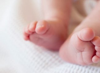 Chile figura entre los países del mundo con mayor reducción de nacimientos en 2024