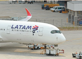 Gobierno de Milei asegura que Latam podría volver a volar en Argentina