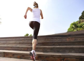 Subir unos cuantos escalones es mejor que dar 10.000 pasos