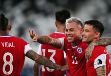 Eduardo Vargas y Charles Aránguiz: una movida Navidad Azul