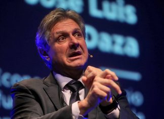 La creciente influencia de José Luis Daza, el viceministro de Milei que irritó a los economistas chilenos