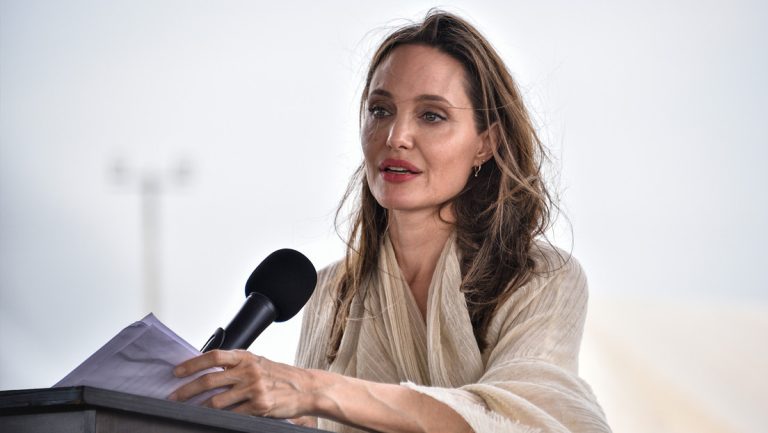 «Castigo colectivo»: Angelina Jolie se pronuncia sobre la guerra entre Israel y Hamás