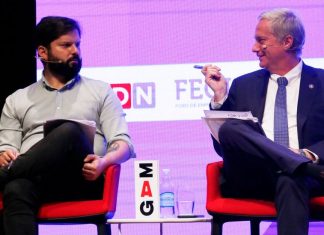 Patricio Navia: Un acuerdo Boric-Kast para el plebiscito de diciembre