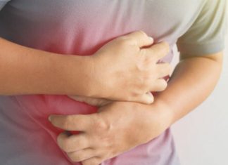 7 de cada 10 chilenos deberían hacerse una endoscopía para detectar el mayor factor de riesgo del cáncer gástrico