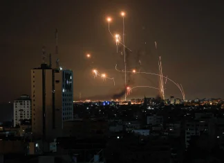 Alerta roja en el mundo entero: Alemania acusa a Irán de llevar a Oriente Próximo «hacia el abismo» tras atacar a Israel