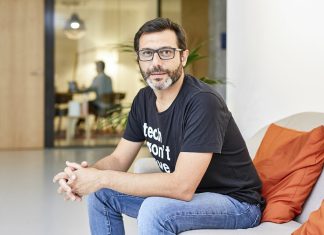 ENTREVISTA 3/ Albert Cañigueral, Autor «El trabajo ya no es lo que era».