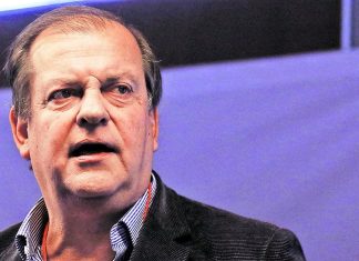 En evidencia, la «objetividad» de TVN: “Hay que salir a enfrentar a Kast”, dice Francisco Vidal, presidente de la estatal