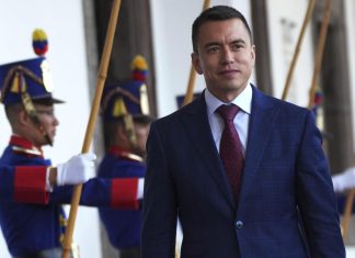 Presidente Daniel Noboa de Ecuador denuncia intento de envenenamiento con “tres químicos” en obsequios recibidos durante acto público
