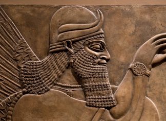 La famosa hipótesis de los antiguos astronautas: ¿de verdad venimos de los extraterrestres?