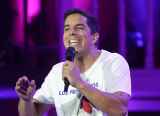 ¿A Viña?: Vicho Viciani triunfó anoche en Olmué 2024 (Reviva su rutina en videos)