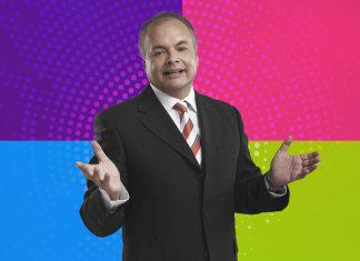 Ratificado una vez más: el único Rey del chiste corto es Álvaro Salas (video)