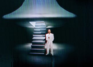 Quién es Raël, el mensajero de los extraterrestres: orgías con robots y la fake news de la clonación humana