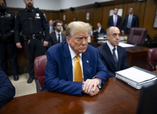 La Fiscalía de EEUU pidió mantener los casos y las condenas contra Donald Trump, pese a su elección como presidente