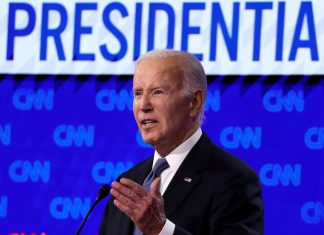 Así es la nueva estrategia que busca impedir la salida forzada de Biden como candidato
