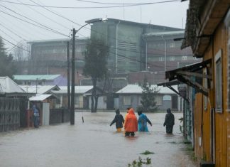 Llegó el frente de mal tiempo con todo: dos muertos, inundaciones, clases suspendidas, cortes de luz y cientos de damnificados