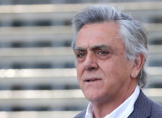 Pablo Longueira enciende las alarmas: «Veo muy confiada a la derecha, como si la elección ya estuviera ganada y eso es muy peligroso»