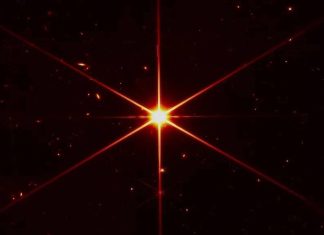 Las tres misteriosas estrellas rojas que surgieron tras el Big Bang y no deberían existir