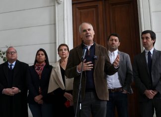 Chile Vamos arremete contra Bachelet y acusa al gobierno de “utilización política” por actividades públicas con la expresidenta