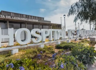 Parlamentarios piden investigar irregularidades detectadas por Contraloría: Caso falsos fallecidos