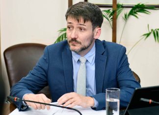 Así fue la lapidaria votación contra ex ministro Pardow: sólo la izquierda más dura rechazó la acusación constitucional