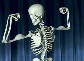 Qué hay que comer para mantener los huesos fuertes, según los expertos