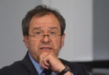 Exministro Gerardo Varela: “Kast se robó la agenda y el Presidente en ejercicio parece no existir”