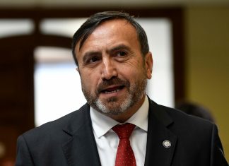 Lapidaria declaración de la niña denunciante del diputado Pulgar: “El tío Panchi me tapaba, y luego íbamos a un motel”