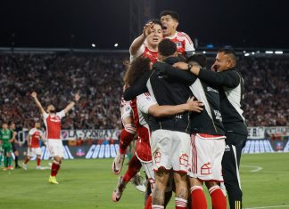 Colo-Colo logra dar vuelta el partido y derrota a Audax Italiano como local