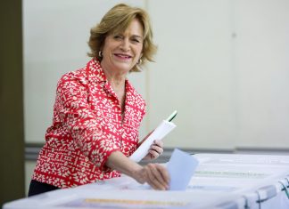 «Fortalece a Matthei» y «es difícil asignar la votación»: Analistas debaten efectos en la presidencial