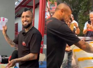 Arturo Vidal causó furor en local de votación y aprovechó de «provocar» a la U
