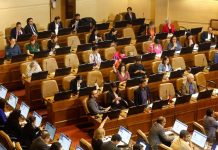 Quedarían fuera al PC y al FA: Pacto entre la derecha y el Socialismo democrático para conducir la Cámara