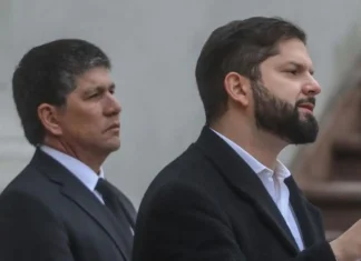 Las 33 preguntas que la oposición propone para el cuestionario que le llegará a Boric por el caso Monsalve