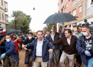 Videos impactantes de las inundaciones en Valencia y la agresión a los reyes de España y al Presidente Pedro Sánchez