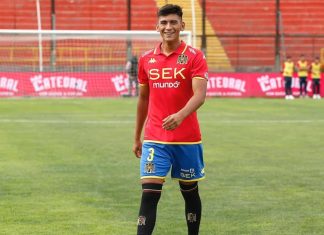 Destapan chat entre futbolista Valentín Vidal y niña de 13 años de la que habría abusado